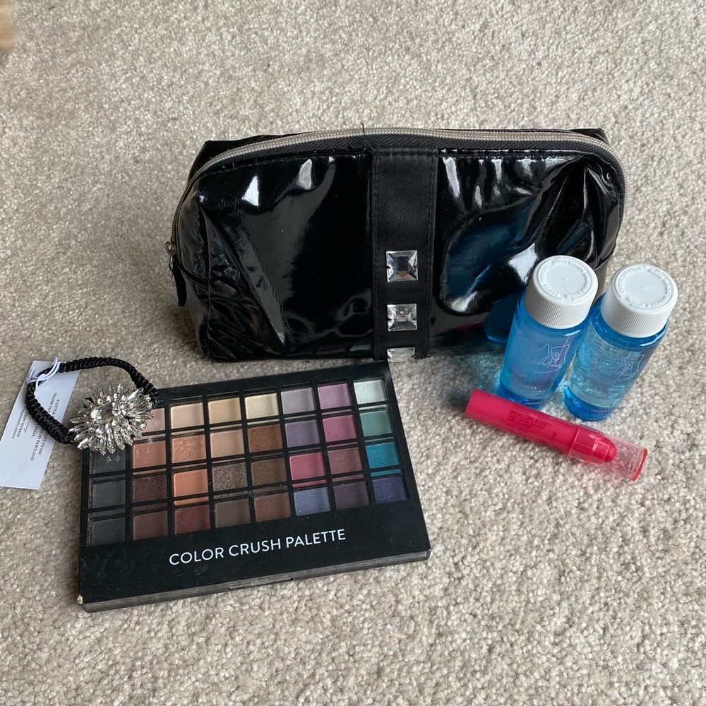 Makeup bag with Lancôme and other makeup